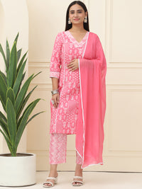 Pink Floral Printed Pure Cotton Kurta With Trousers & Chiffon Dupatta