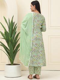 Green Floral Printed Pure Cotton Kurta With Trousers & Chiffon Dupatta