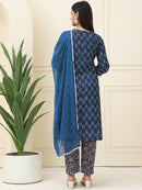 Blue Floral Printed Pure Cotton Kurta With Trousers & Chiffon Dupatta