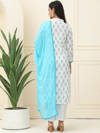 Blue Floral Printed Pure Cotton Kurta With Trousers & Chiffon Dupatta