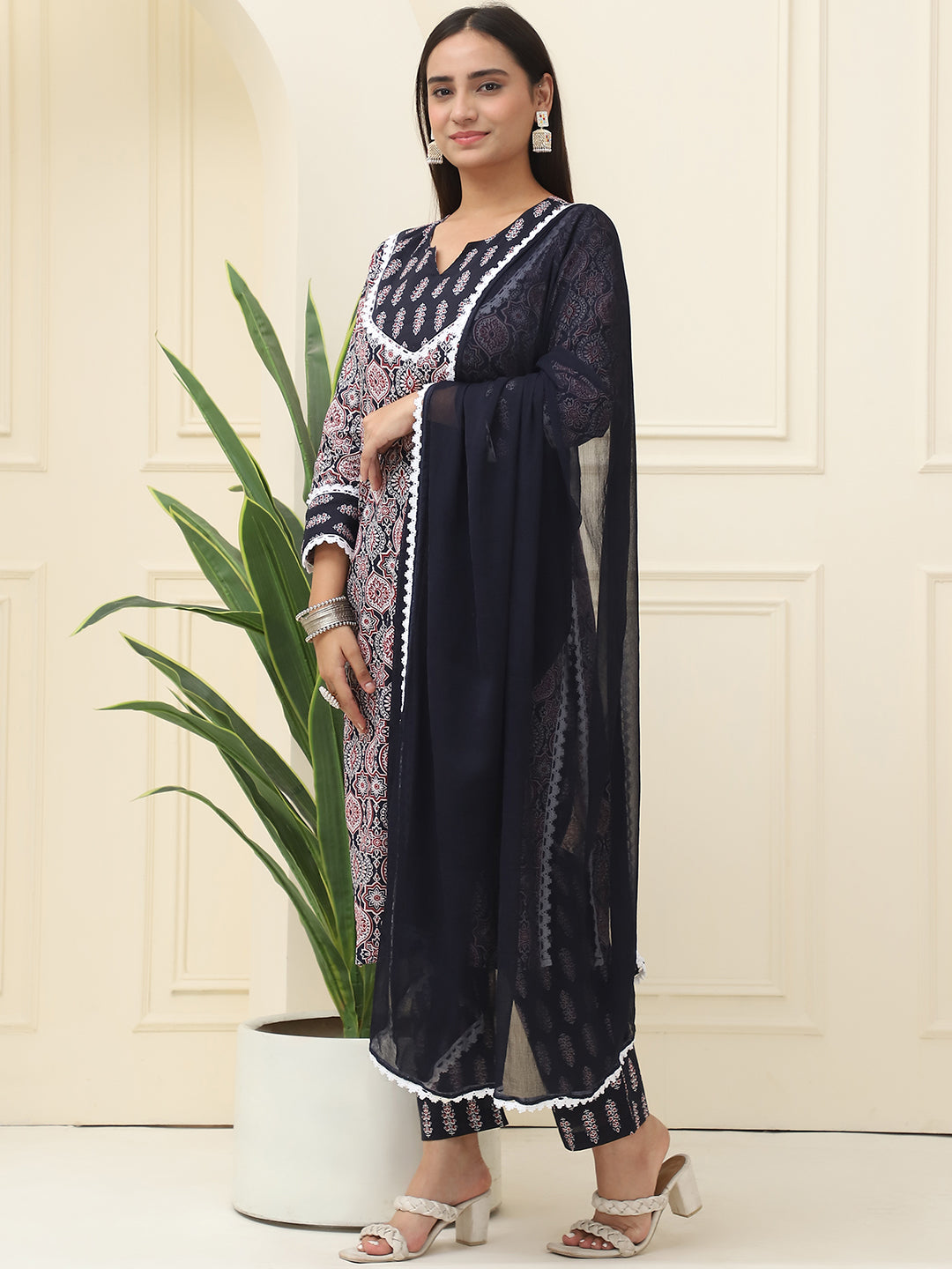 Black Floral Printed Pure Cotton Kurta With Trousers & Chiffon Dupatta