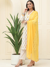 Cream Floral Printed Pure Cotton Kurta With Trousers & Chiffon Dupatta